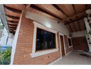 Venta de casa de 6 habitaciones en Luque