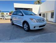 Financio 💳 Toyota Ist año 2006 recién importado directo de Japón 📍