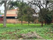 Se vende Terreno de 1.015 m2., en Villa Adela. Luque. En esquina