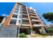 DEPARTAMENTO CON COCHERA EN LOS LAURELES