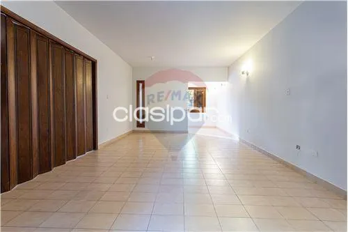 CASA ZONA UCA B°STA.LIBRADA EN VENTA — foto 2