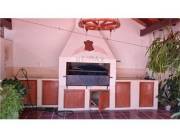 CASA EN VENTA ZONA UCA - B°STA.LIBRADA