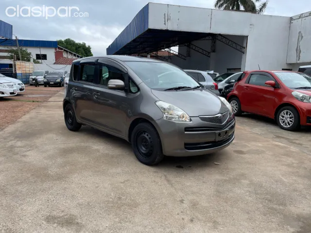 Toyota New Ractis 2006 — foto 2
