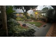 Residencia en el Barrio Vista Alegre en Venta