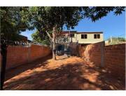 VENDO DÚPLEX EN LAMBARÉ