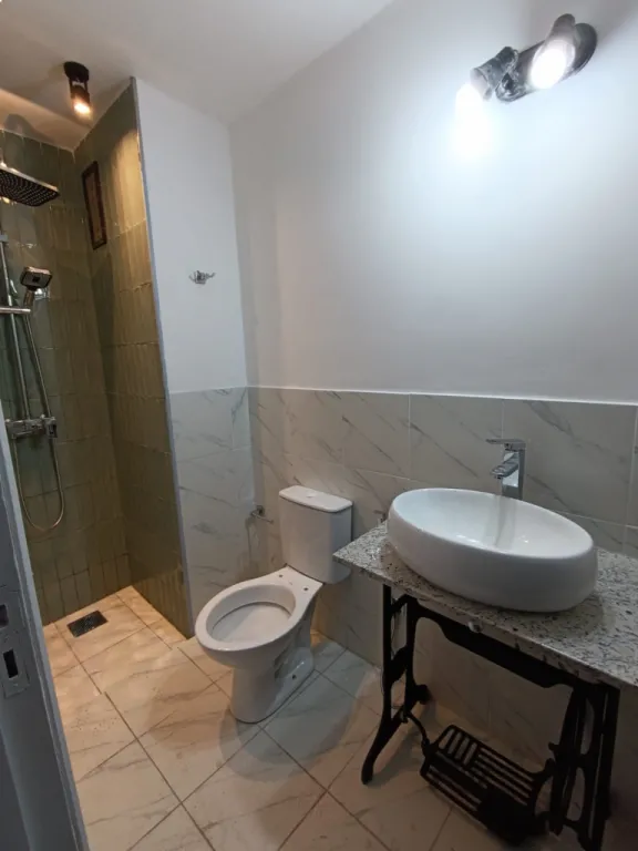 Dueño vende depto renovado 113mts mas cochera en centro de Asuncion — foto 3