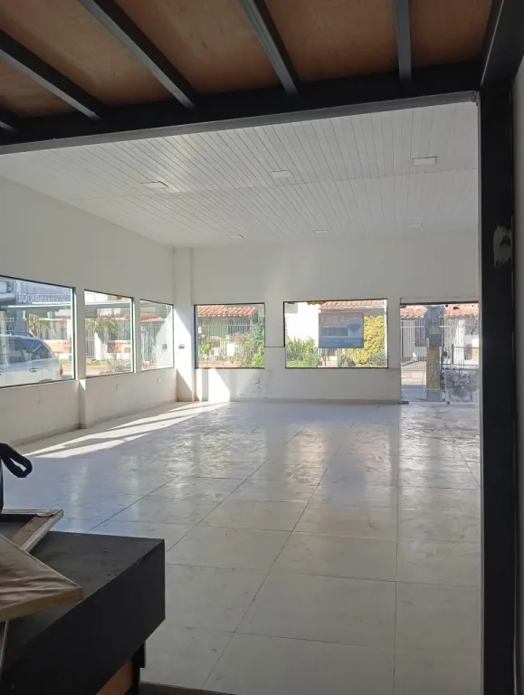 Alquilo Salón Comercial en Fernando de la Mora, Zona Sur — Foto 3