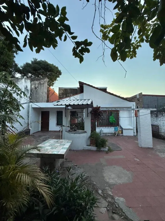 VENDO TERRENO A 1 CUADRA DEL ASA IDEAL PARA RESIDENCIA — foto 2
