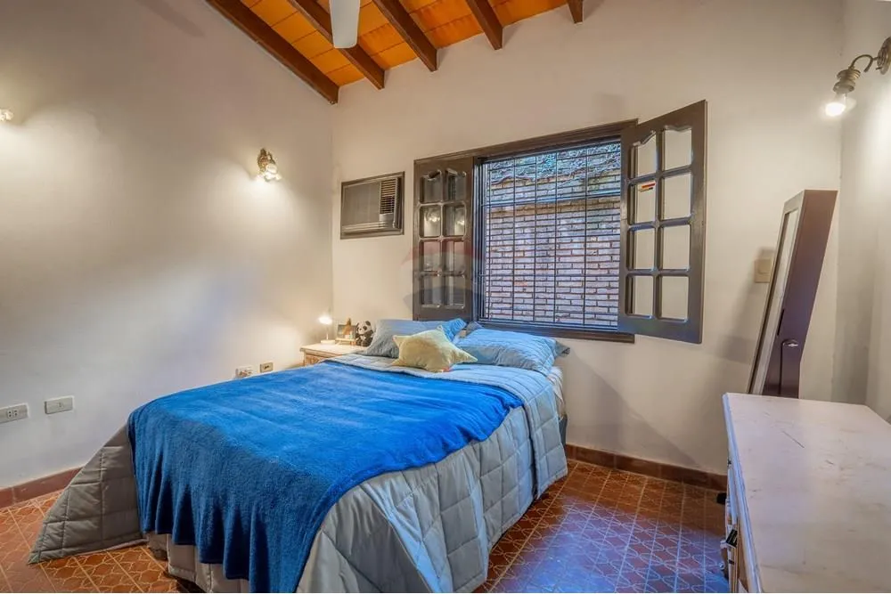 VENDO CASA EN ESQUINA ZONA CURVA DE LA MUERTE — фото 2