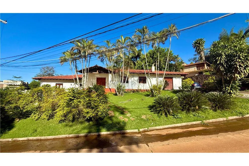 VENDO CASA EN PARANA COUNTRY CLUB SOBRE MILAN ESTE — foto 2