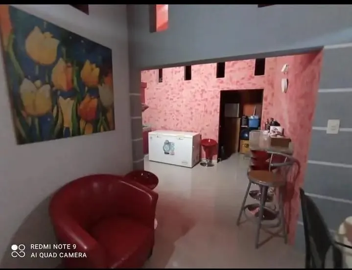 VENDO CASA EN ASUNCION LOMA PYTA EN ESQUINA COD 5726 — photo 2