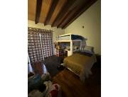ALQUILO O VENDO CASA EN FERNANDO DE LA MORA COD 5735