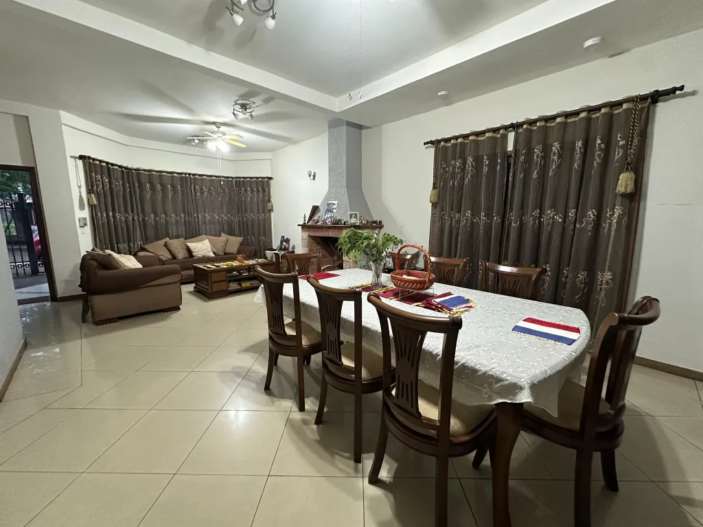 ALQUILO O VENDO CASA EN FERNANDO DE LA MORA COD 5735 — photo 3
