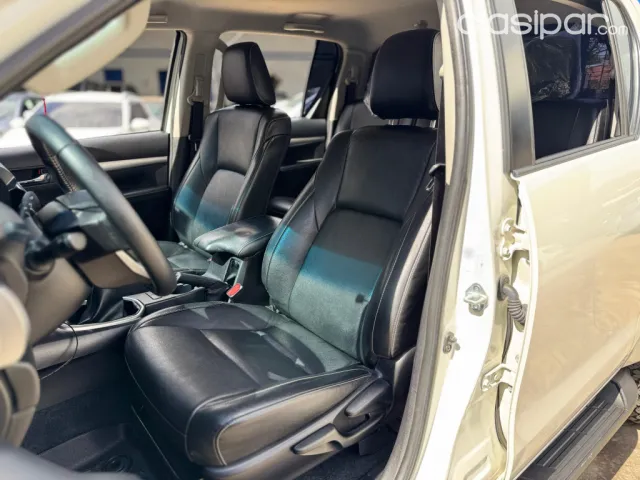 Toyota Hilux 2022 — foto 5