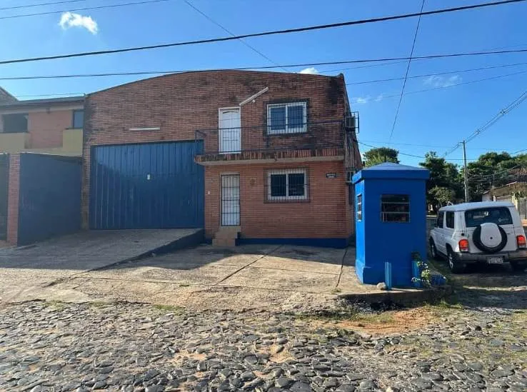 VISTA ALEGRE (PROX. AV. FDO MORA Y EUSEBIO AYALA): 380M2, IDEALES P MECÁNICA, LOGÍSTICO. — foto 2