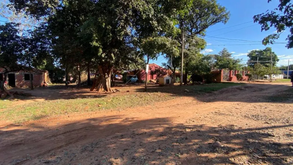 VENDO TERRENO EN ISLA BOGADO - LUQUE — foto 2