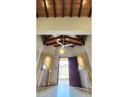 VENDO CASA EN ITAUGUÁ