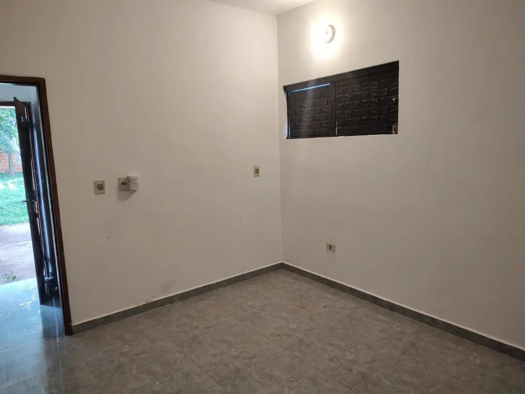 ALQUILO CASA EN CAPIATA — Foto 2