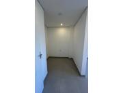 VENDO HERMOSO DUPLEX A ESTRENAR EN LUQUE!