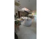 ALQUILO LUJOSA RESIDENCIA EN EL YACHT Y GOLF CLUB