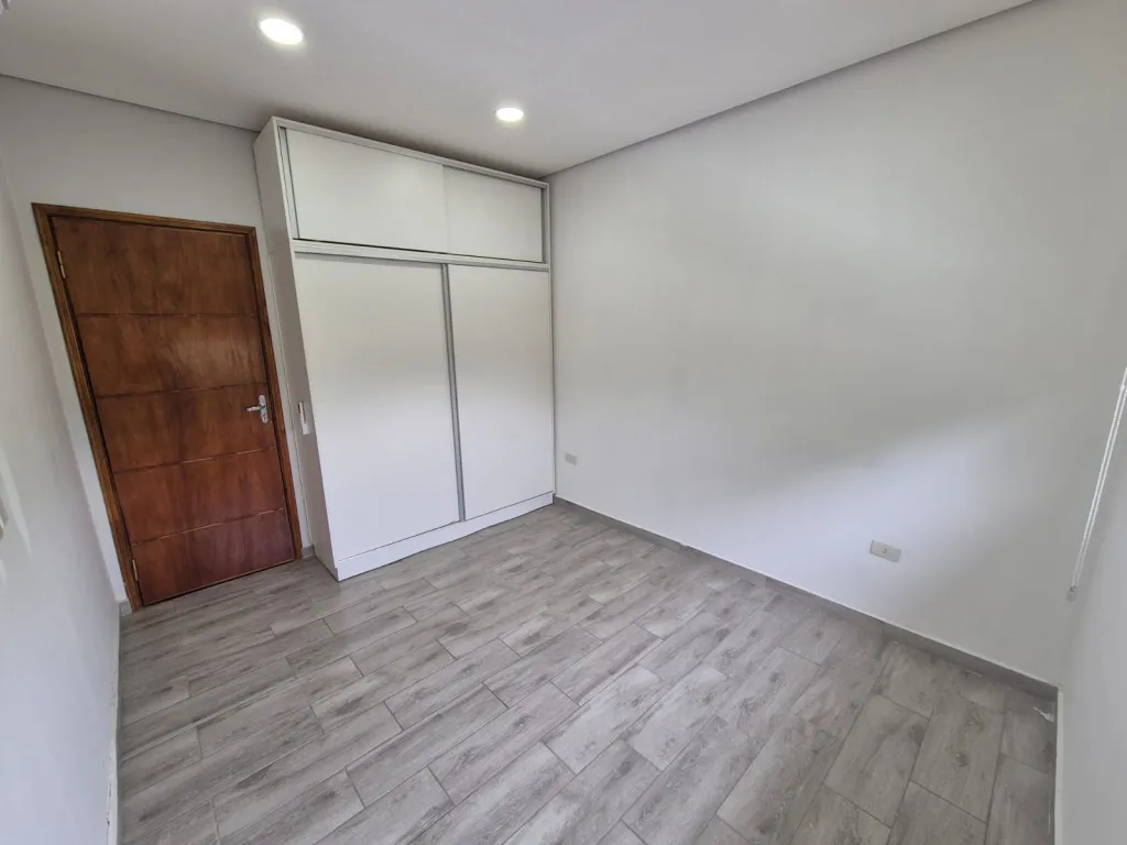 ALQUILO O VENDO DUPLEX EN SAN LORENZO BARCEQUILLO COD 3103 — фото 2