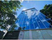 ALQUILO AMPLIA OFICINA CORPORATIVA EN BARRIO HIPÓDROMO