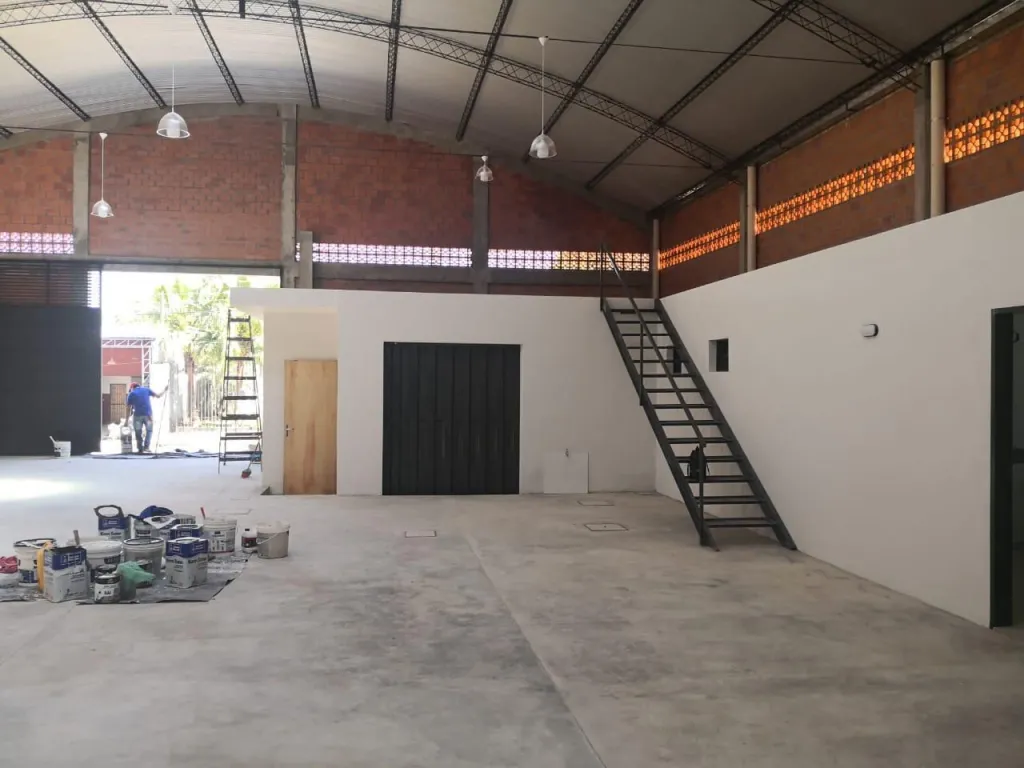 ALQUILO DEPOSITO EN FERNANDO DE LA MORA ZONA ABASTO 3122 — foto 3