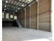 Alquilo deposito de 500m2 a estrenar en Barrio Tablada Nueva