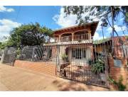 VENDO CASA EN ASUNCIÓN - VISTA ALEGRE
