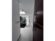 OFERTA DE AMPLIO DUPLEX DE 3 DORMITORIOS BARRIO SAN MIGUEL SAN LORENZO