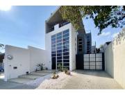 VENDO EDIFICIO EN YCUA SATIA CORPORATIVO - RESIDENCIAL