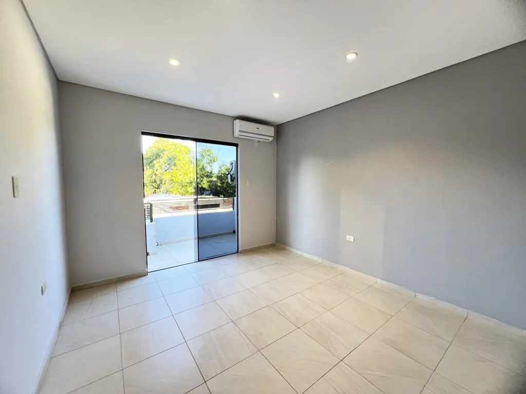 VENDO DUPLEX EN LAURELTY SAN LORENZO COD 3104 — фото 3