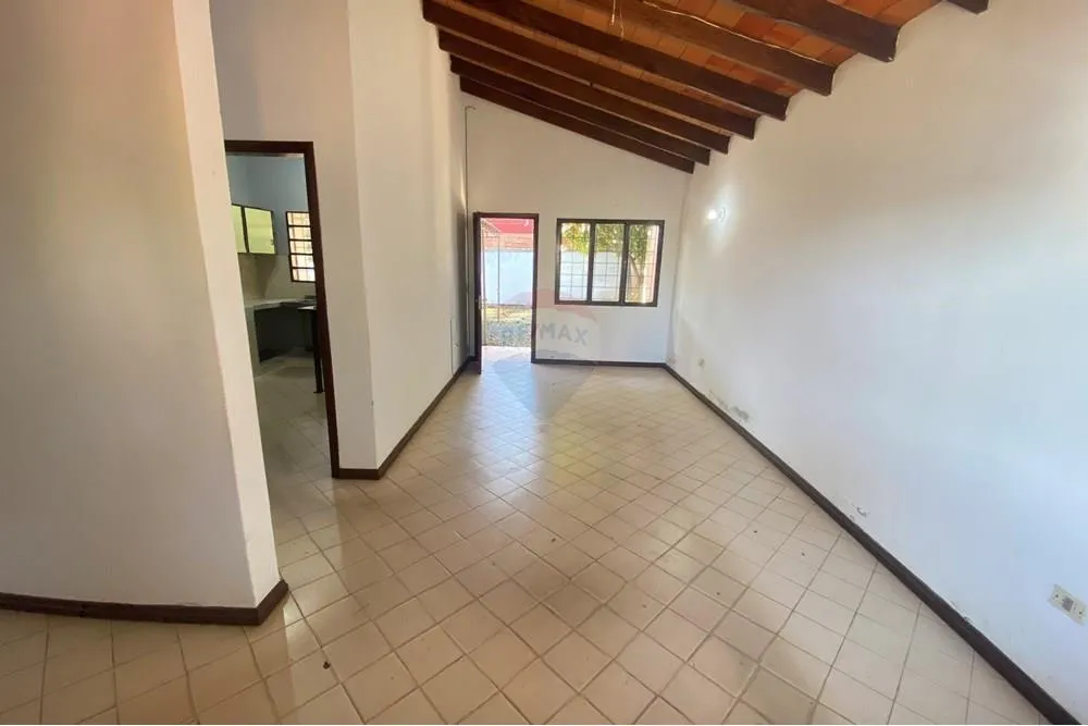 ALQUILO CASA EN LAMBARE VALLE APUA COD 3120 — foto 3