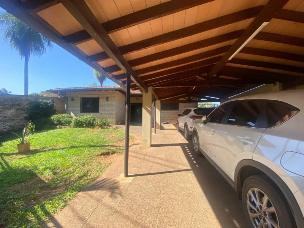VENDO HERMOSA CASA DE 3 DORMITORIOS EN ISLA ZÁRATE - LUQUE — foto 3