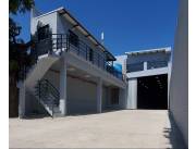 EN VENTA AMPLIO DEPOSITO CON OFICINA EN ASUNCION