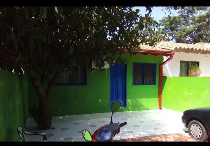 VENDO CASA EN MARIANO ROQUE ALONSO BARRIO UNIVERSO COD 3231 — foto 2