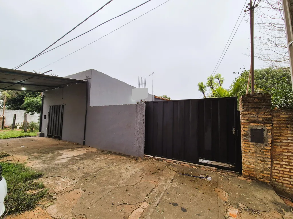 Alquilo Casa en Capiatá, Barrio Uruguay — foto 2