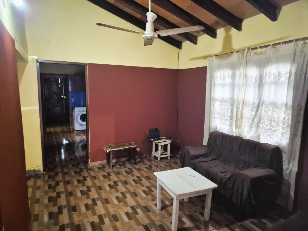 Alquilo Casa en Capiatá, Barrio Uruguay — foto 3