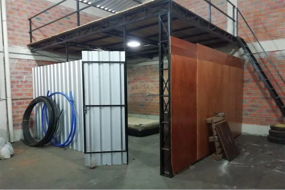 VENDO DEPOSITO EN SAN LORENZO - BARCEQUILLO — foto 2