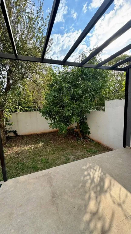 VENDO dúplex con excelente ubicación en Lambaré. — foto 3