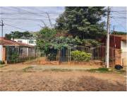 CASA A RE FACCIONAR: A precio de Terreno, FDO de la Mora ZONA/SUR.