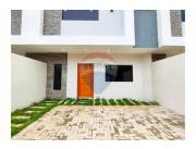 HERMOSO DÚPLEX EN VENTA - CIUDAD DE SAN LORENZO.