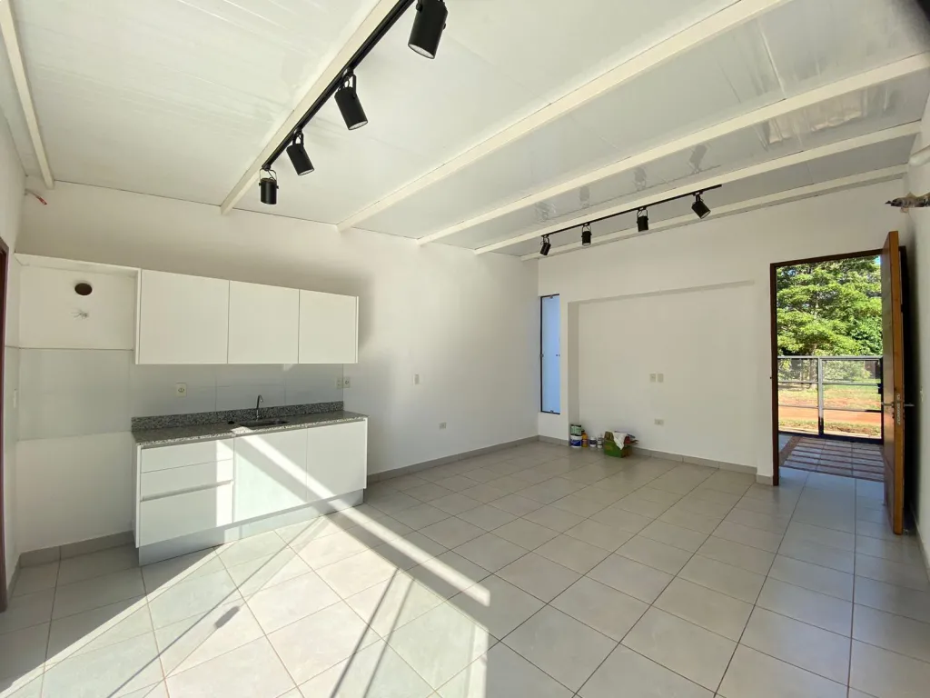 En Venta - chalet a estrenar - Barrio Laurelty Luque — фото 3