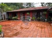 Casa en Venta en Central Luque