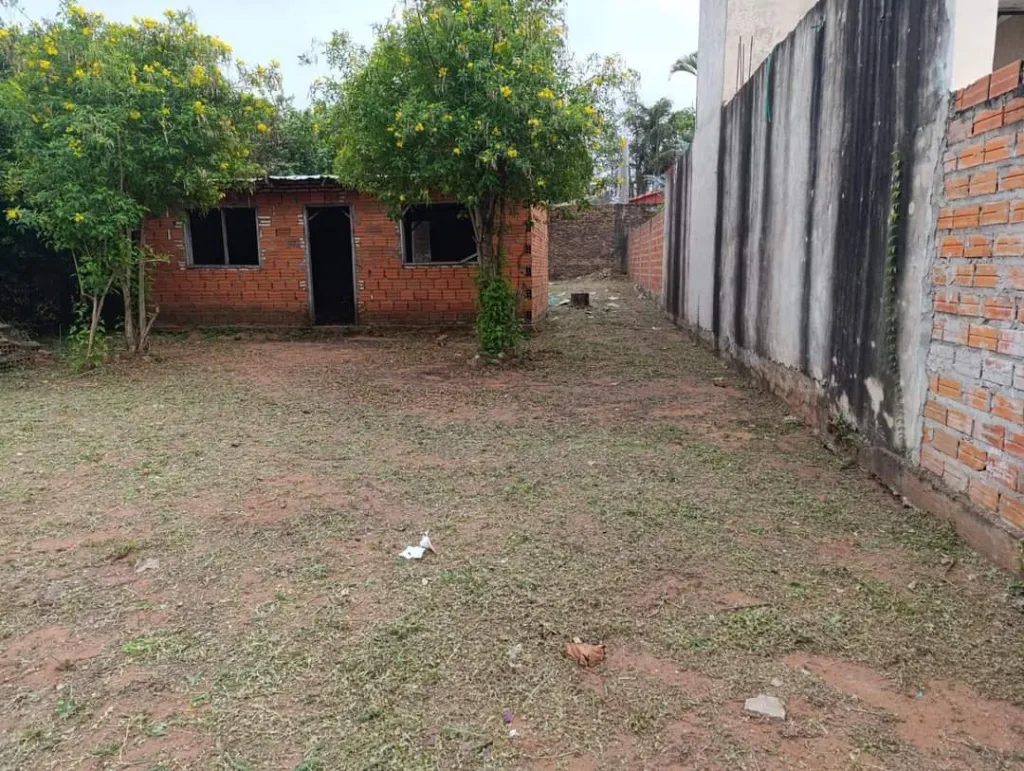 Vendo Terreno Ñemby Pa´i Ñu - Pratt Gill - Moisés Bertoni — foto 2