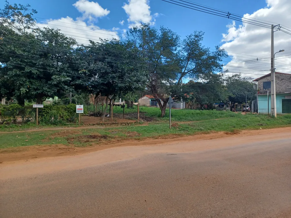 VENDO TERRENO EN LUQUE SASFALTO BARRIO ITAPUAMI — foto 2