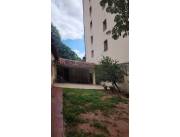 ¡VENDO AMPLIA PROPIEDAD CON CONSTRUCCIÓN A DEMOLER!🏡