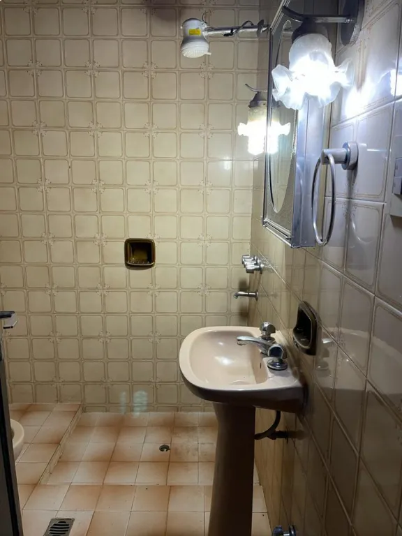 VENDO CASA BARRIO MADAME LYNCH ASUNCION — фото 3