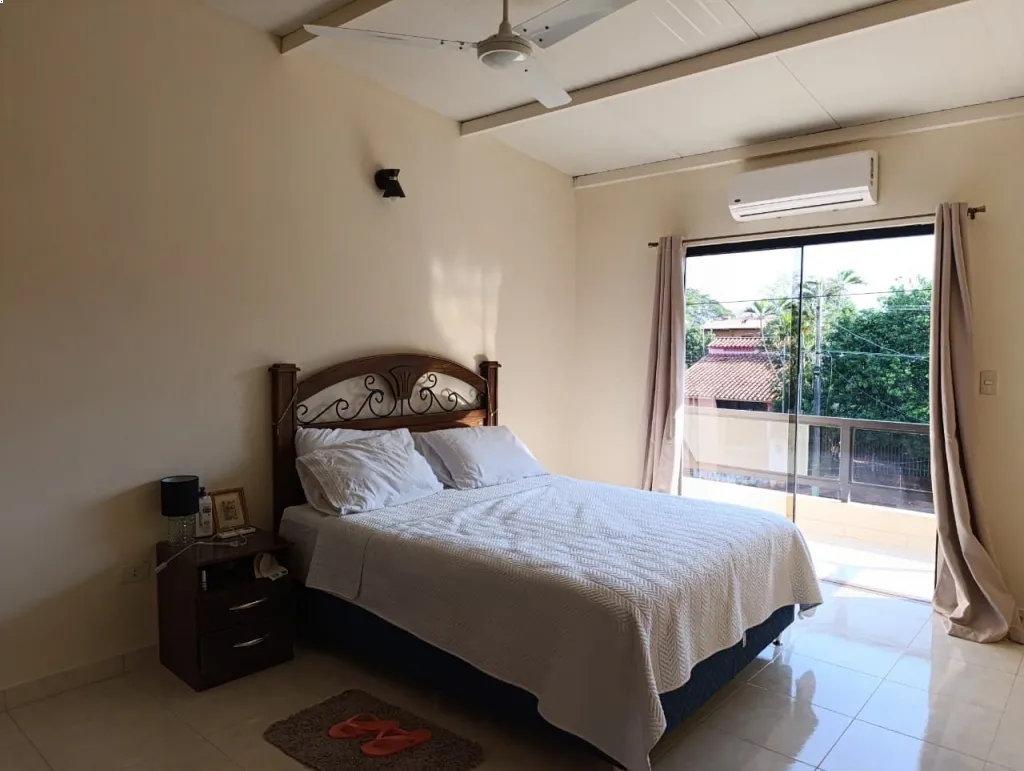 Vendo Casa en Villa Elisa, ubicado a minutos de la Avda. Americo Picco. — foto 2