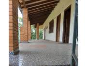 Vendo casa de 3 dormitorios en Ypacarai